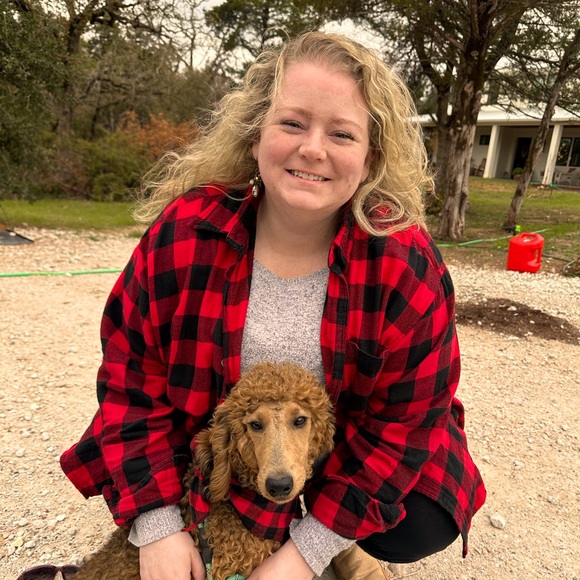 Meet your Posher, Ava Jo - Picture 1 of 3